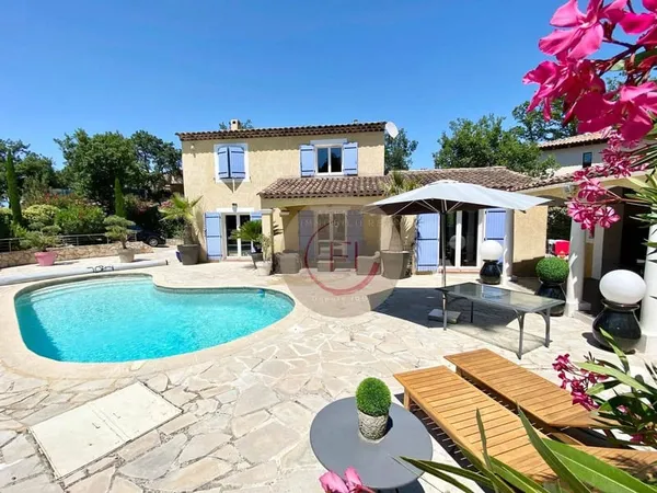 Villa 4 pièces 147 m²