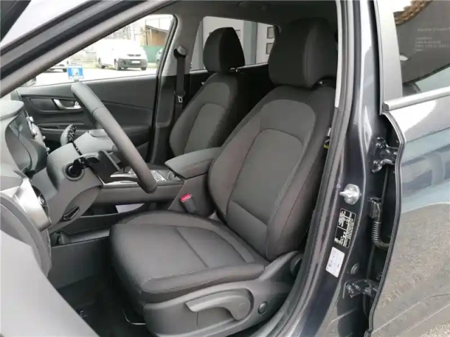 Hyundai Kona 39 kwh - 136 ch — photo 9