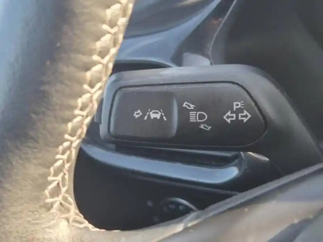 Ford Fiesta active 1.0 ecoboost 95ch — photo 17