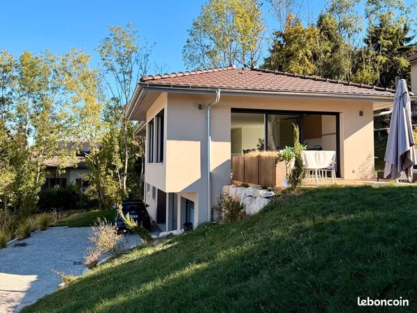 Maison Neuve 150m2 Proche CEVA et Frontière, au calme, Belle vue Lac Jura Salève