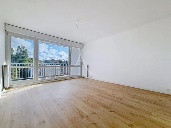 Appartement 4 pièces 74 m²