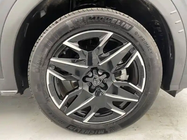 Peugeot 3008 hybrid 136 e-dcs6 — photo 50
