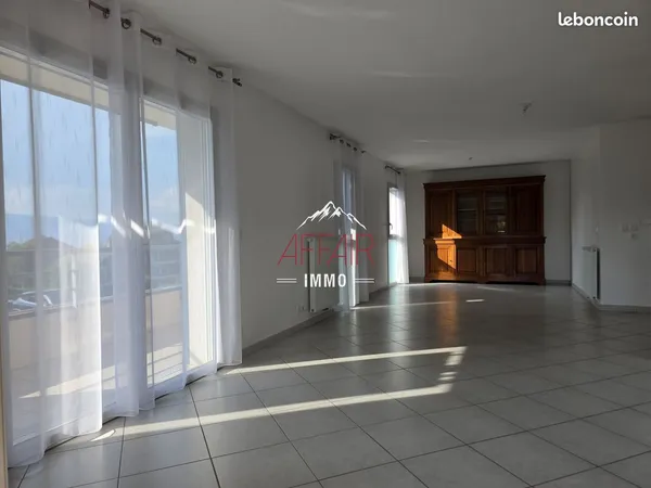 Appartement 3 pièces 81 m²