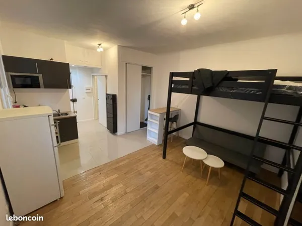 Studio meublé 25M2 A VINCENNES