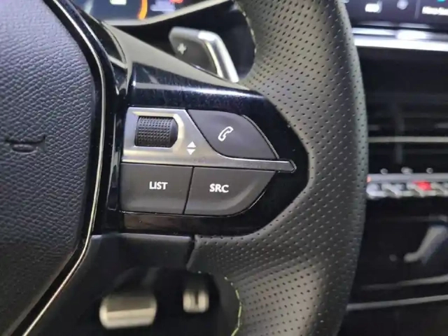 Peugeot 208 hybrid 110 e-dcs6 — photo 40
