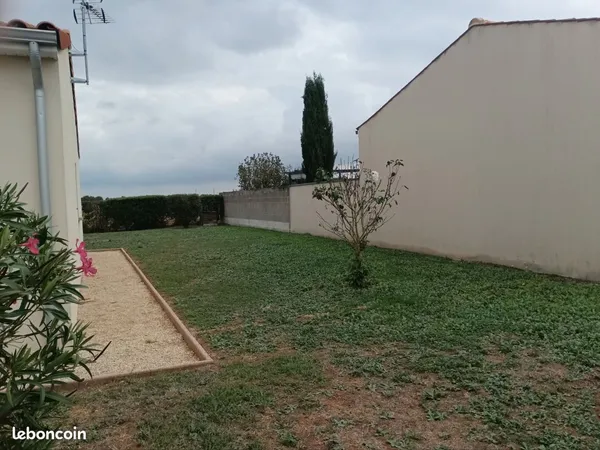 Location maison individuelle plein pied secteur VOUILLE 79230