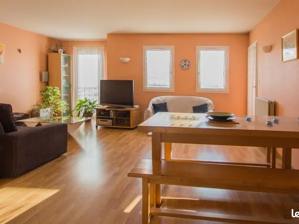 Location appartement meublé - 85m2 - proche de Lyon
