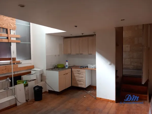 Local commercial avec garage
