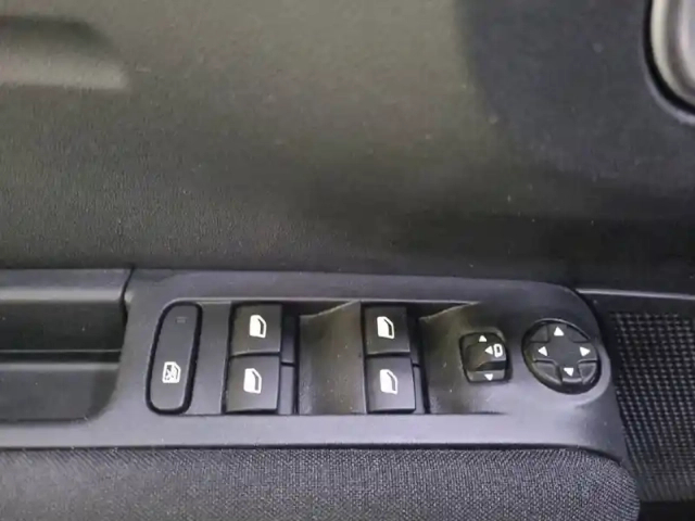 Citroën C3 Aircross puretech 130 s&amp;s eat6 — photo 31