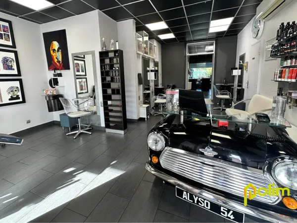 belle affaire de salon de coiffure