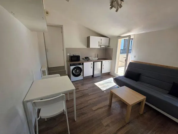 Studio rénové 20m² avec terrasse Canal du Midi