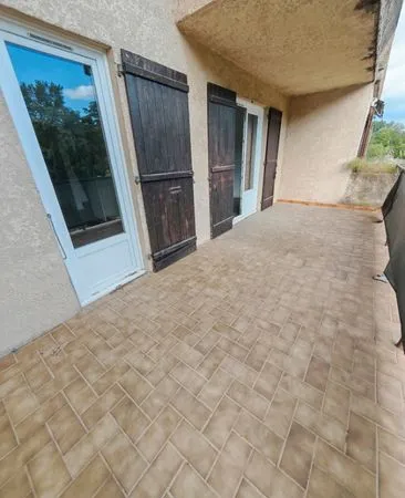 Appartement T2 location sainte Tulle