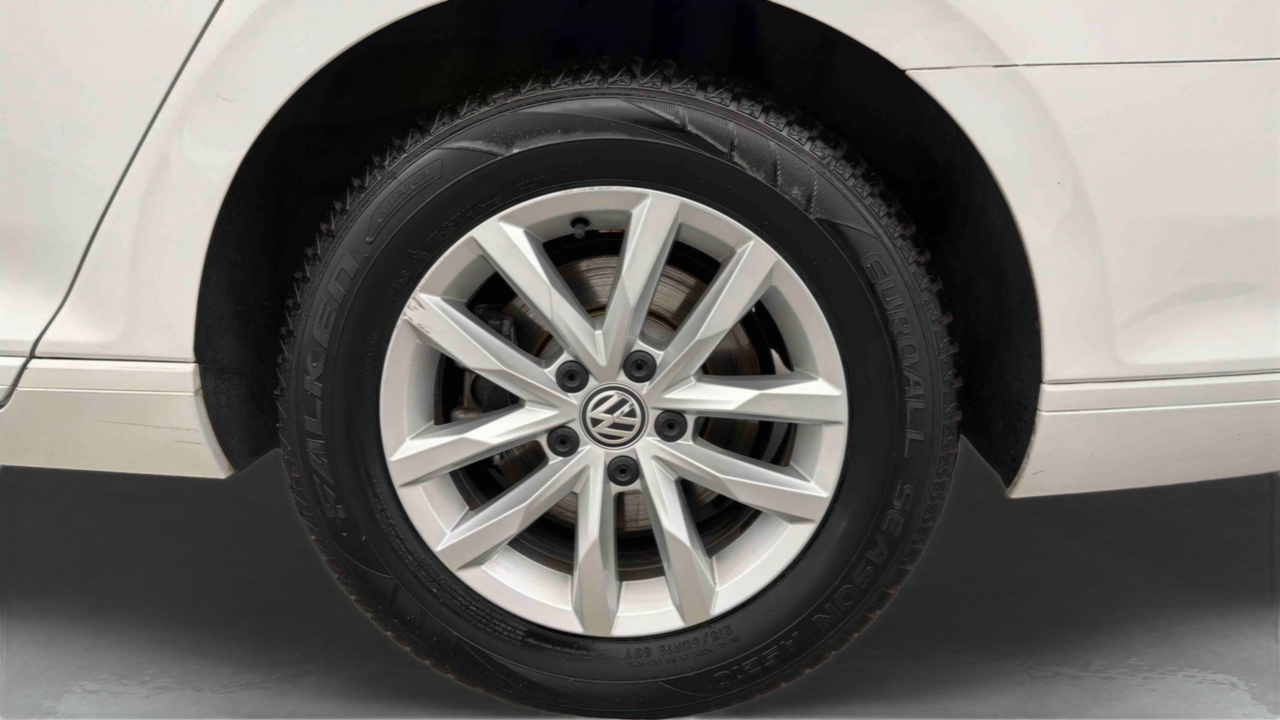 Volkswagen Passat SW 1.4 TSI 150 ACT BMT DSG7 — photo 24