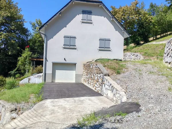 Villa récente