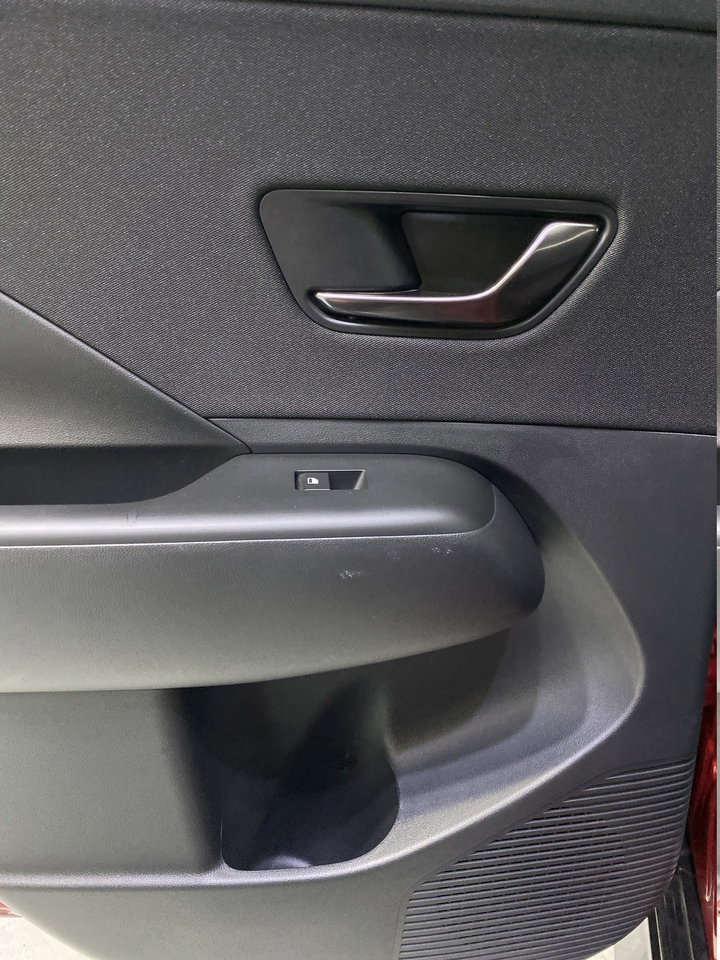 Hyundai Kona — photo 50