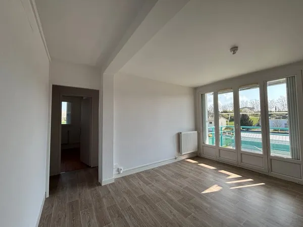 SANS FRAIS D'AGENCE - APPARTEMENT T4 CADOURS