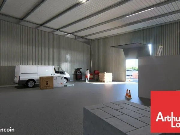 LOCAL D'ACTIVITE 1200 m² POITIERS