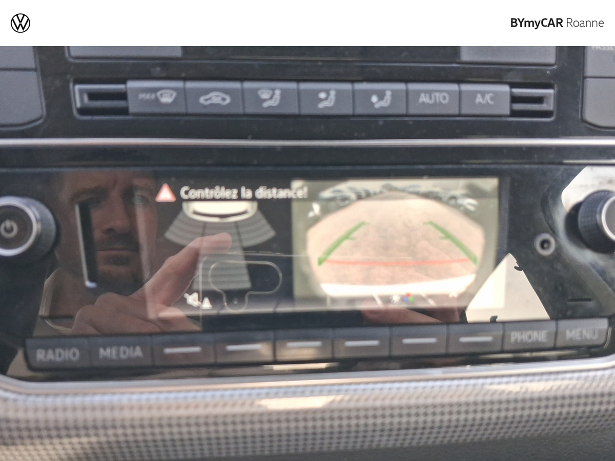 Volkswagen e-UP Electrique — photo 12