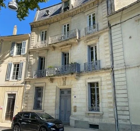 Location grand studio meublé
