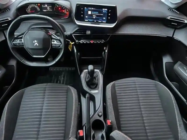Peugeot 208 1.2 puretech 75ch s&amp;s active — photo 7