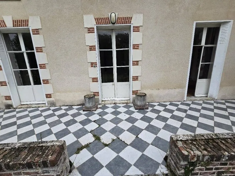 Photo 2