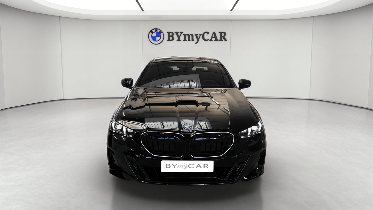 BMW 550e xDrive PHEV 489 ch BVA8 — photo 8