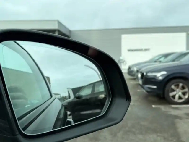 Volvo Xc40 b3 163 ch dct7 — photo 12