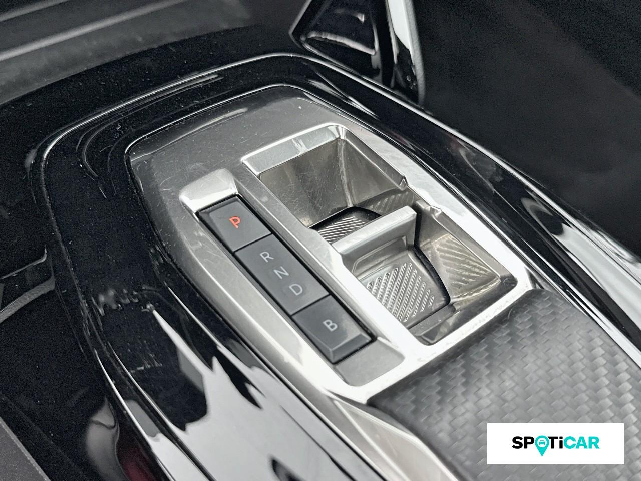 Peugeot 208 e-208 136ch gt pack — photo 14