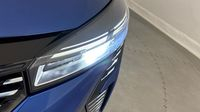 Renault Clio 1.0 TCe 90ch esprit Alpine - 24 — photo 17