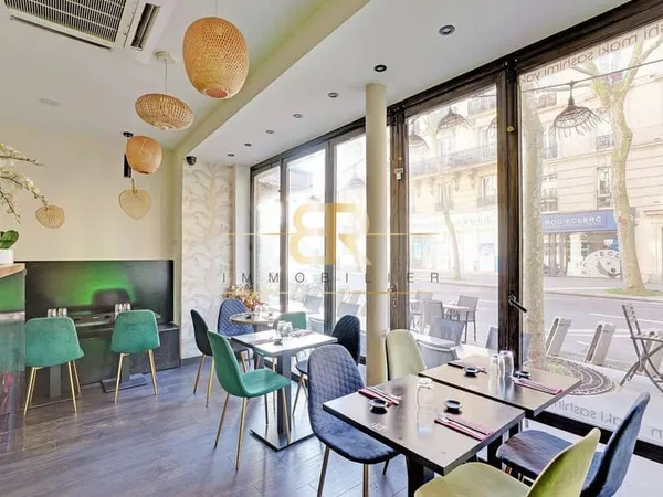 Local commercial 80 m²