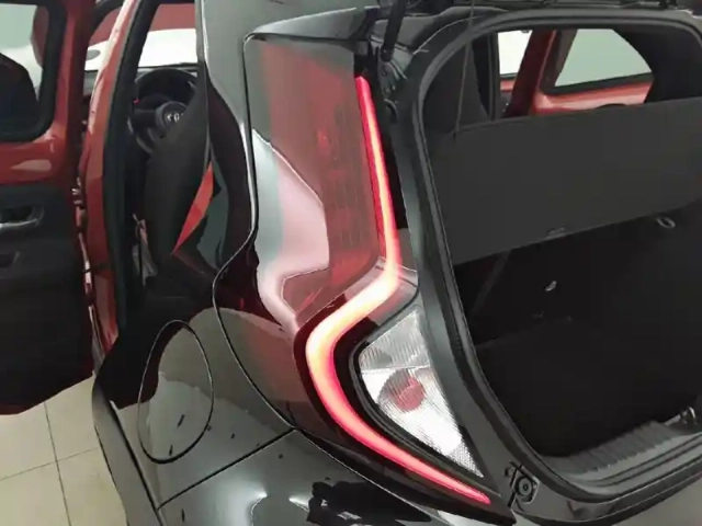 Toyota Aygo X 1.0 vvt-i 72 s-cvt — photo 42