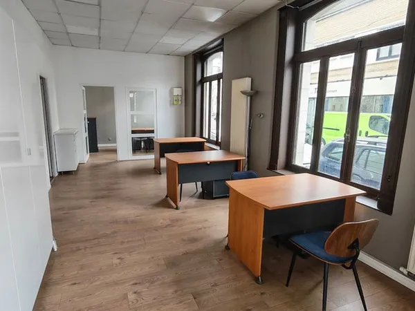 Local 105 m²