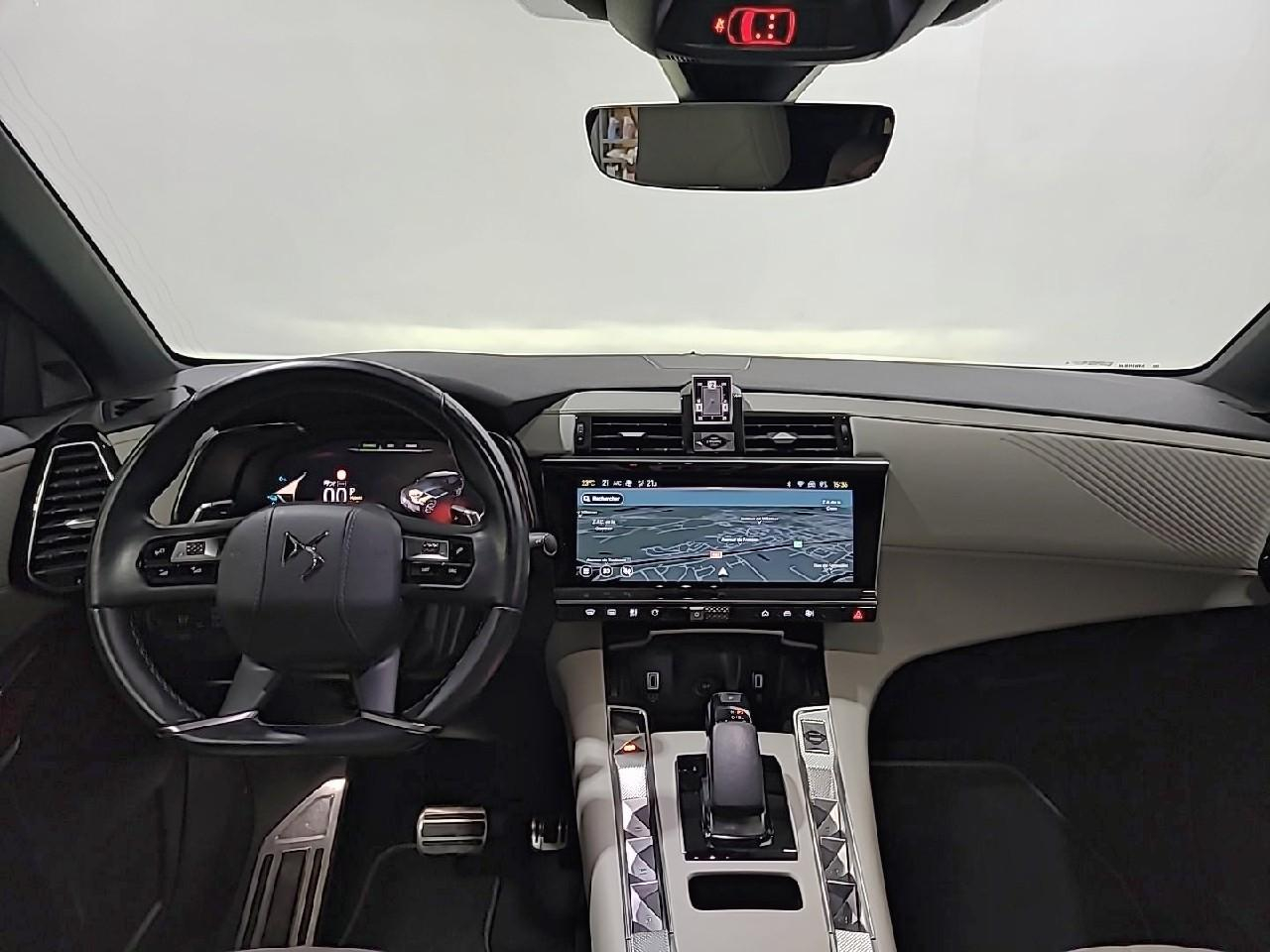 Ds Ds 7 crossback hybride rechargeable e-tense 225 eat8 opera — photo 12