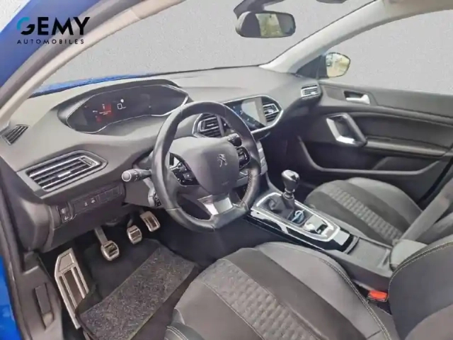 Peugeot 308 puretech 130ch s&amp;s bvm6 — photo 9