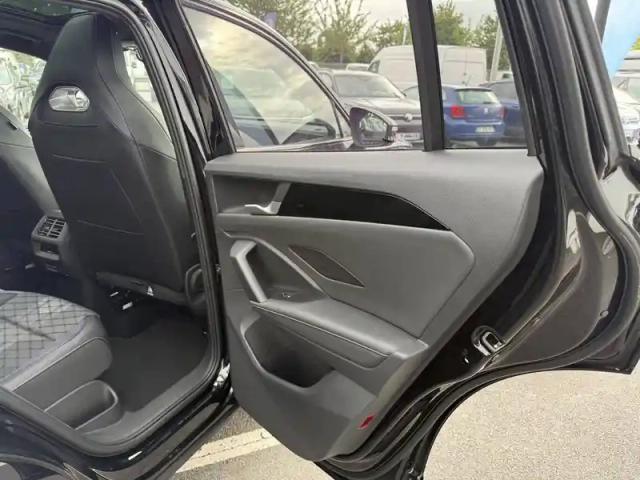 Volkswagen Tiguan 1.5 ehybrid 272ch dsg6 — photo 45