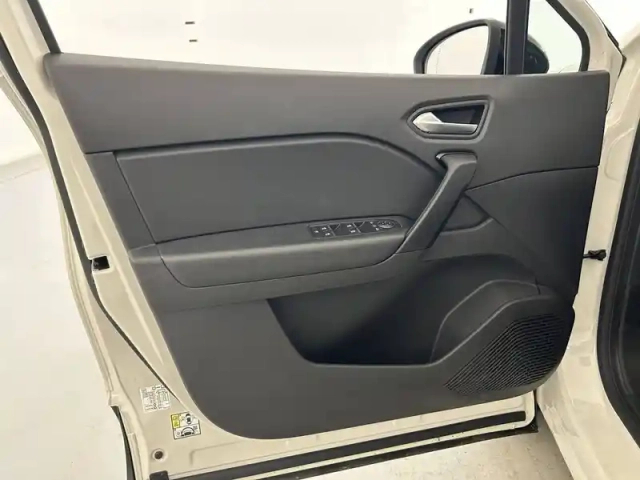 Renault Captur blue dci 95 — photo 20