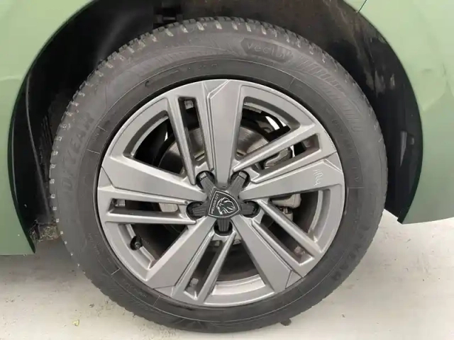 Peugeot 308 puretech 130ch s&amp;s bvm6 — photo 16