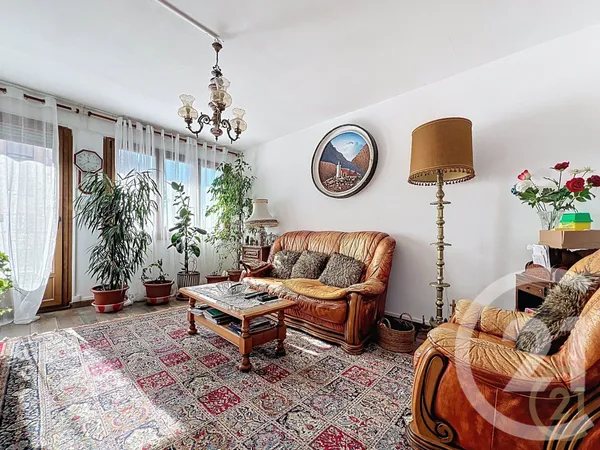 Appartement 4 pièces 63 m²