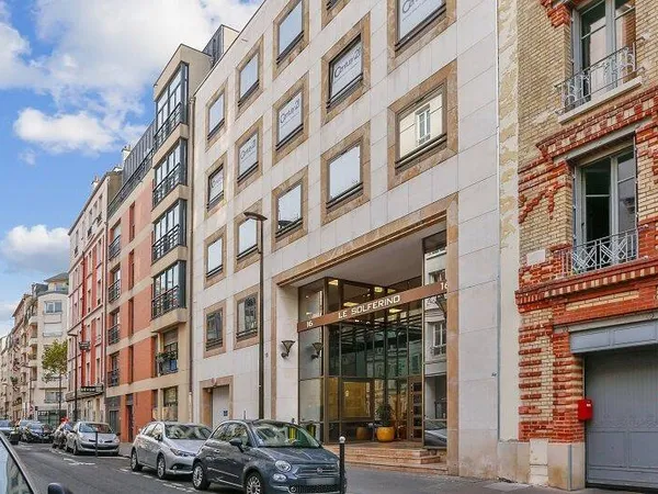 Bureaux 90 m²