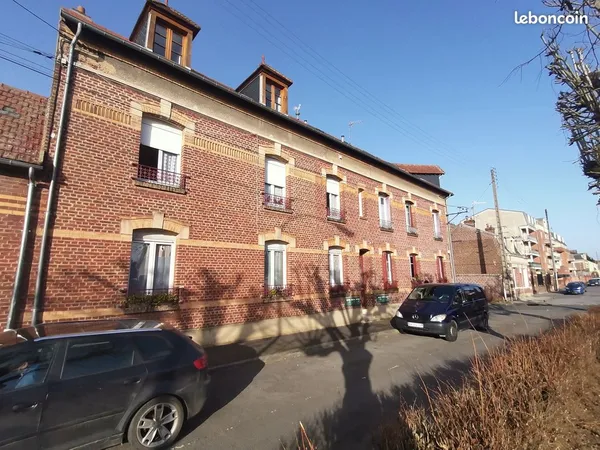 Location T3 de 46 m² - 500m du centre-ville