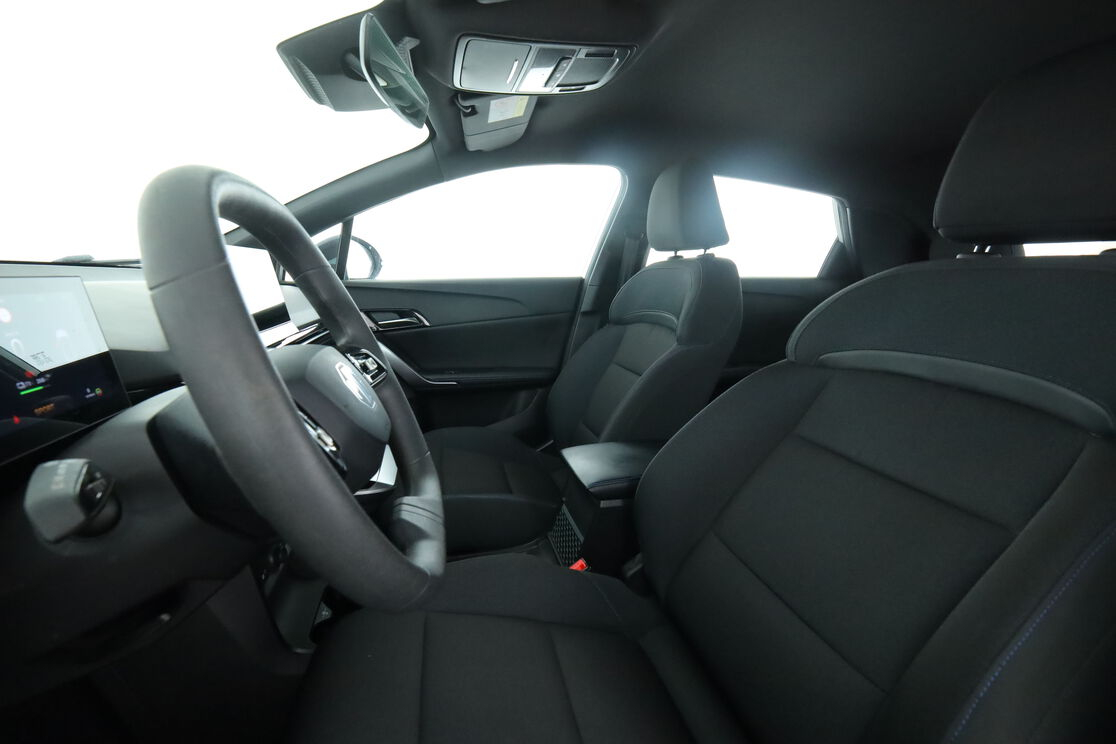 MG 4 EV 51kWh -125 kW 2WD Standard — photo 9