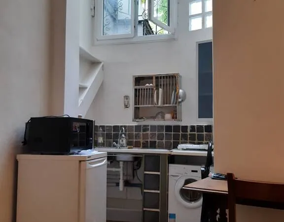 Studio 1 pièce 18 m²