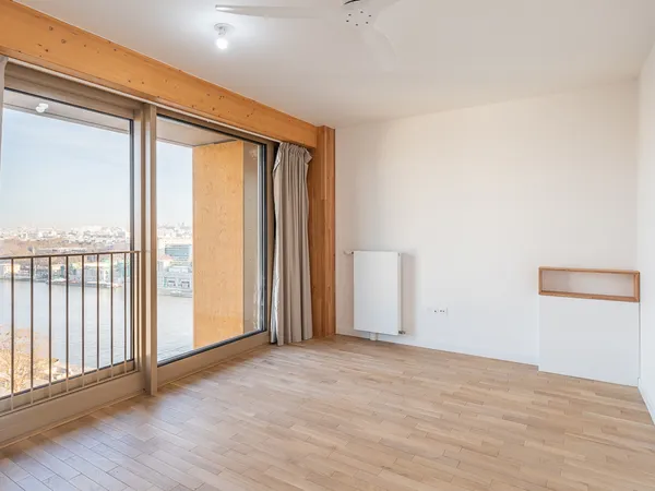 Loue appartement - 45.6 m² - 2 pièces, 1 chambre - Paris