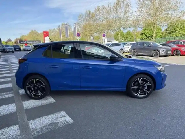 Opel Corsa 1.2 turbo 100ch gs — photo 4