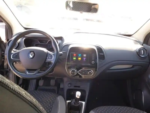 Renault Captur tce 130 fap — photo 10