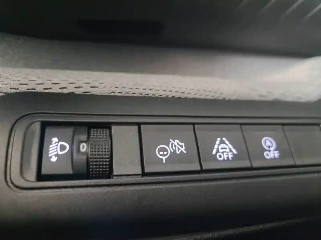Citroën C3 turbo 100 ch manuelle — photo 17