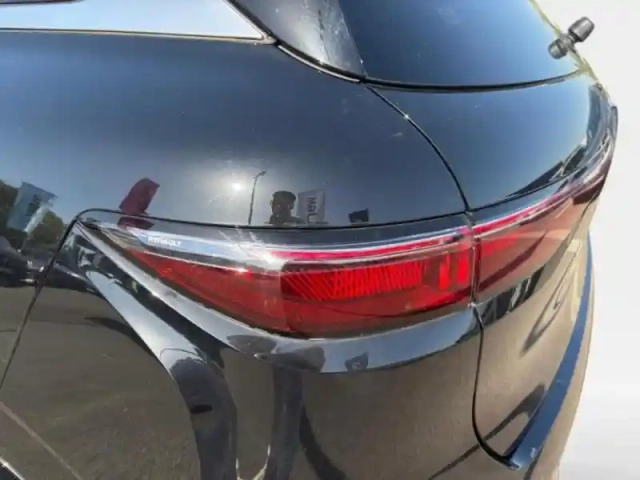 Renault Megane e-tech electric ev60 220ch iconic optimum charge — photo 10