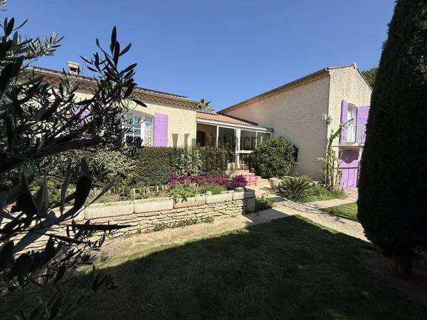 Maison 6 pièces 179 m²