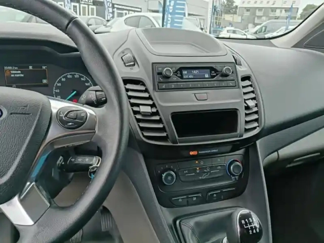 Ford Transit Connect fourgonnette l1 1.0e 100ch trend — photo 16