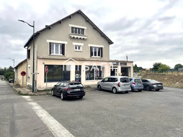 Au coeur du bourg, immeuble de rapport